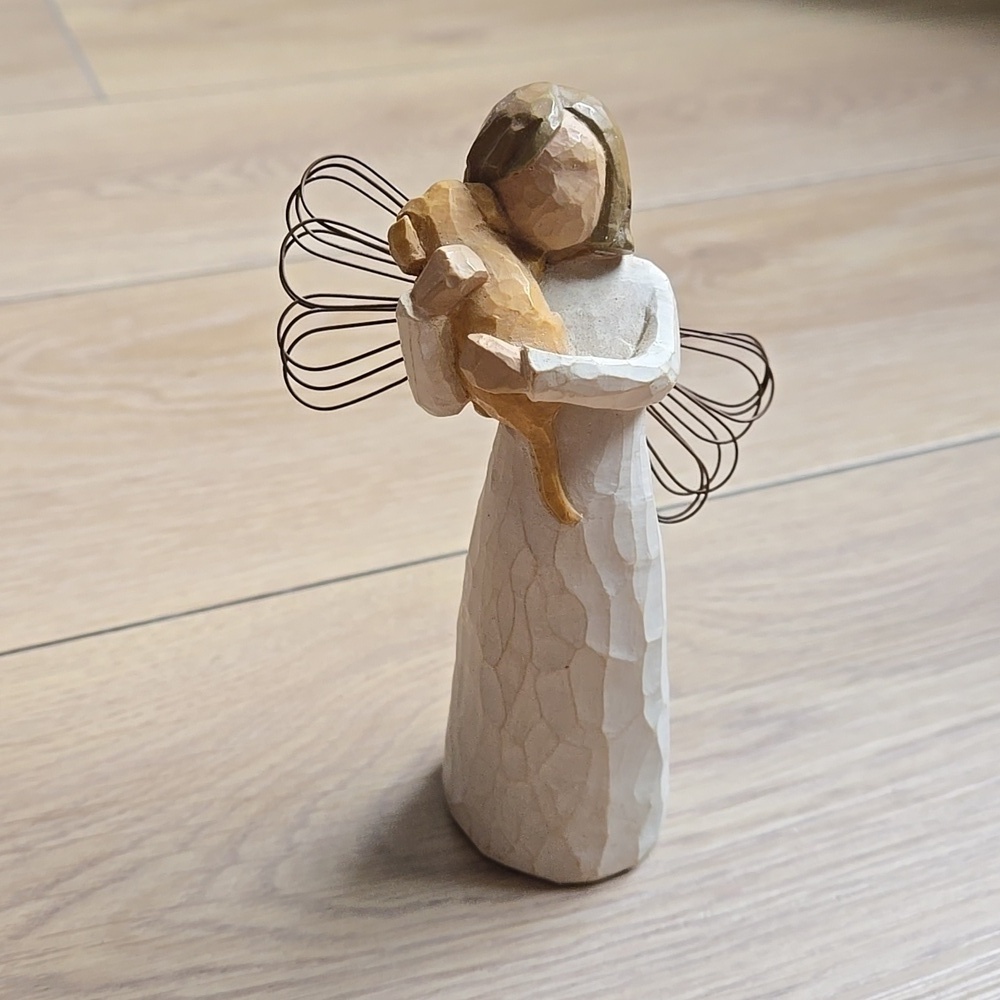 Willow Tree Angel of Friendship Figurine